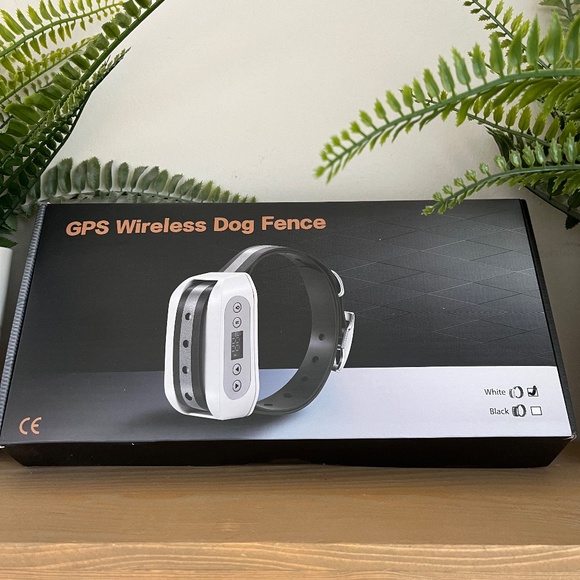 GPS Wireless Dog Fence System, Electric Satellite Technology Pet Containment - Picture 3 of 3